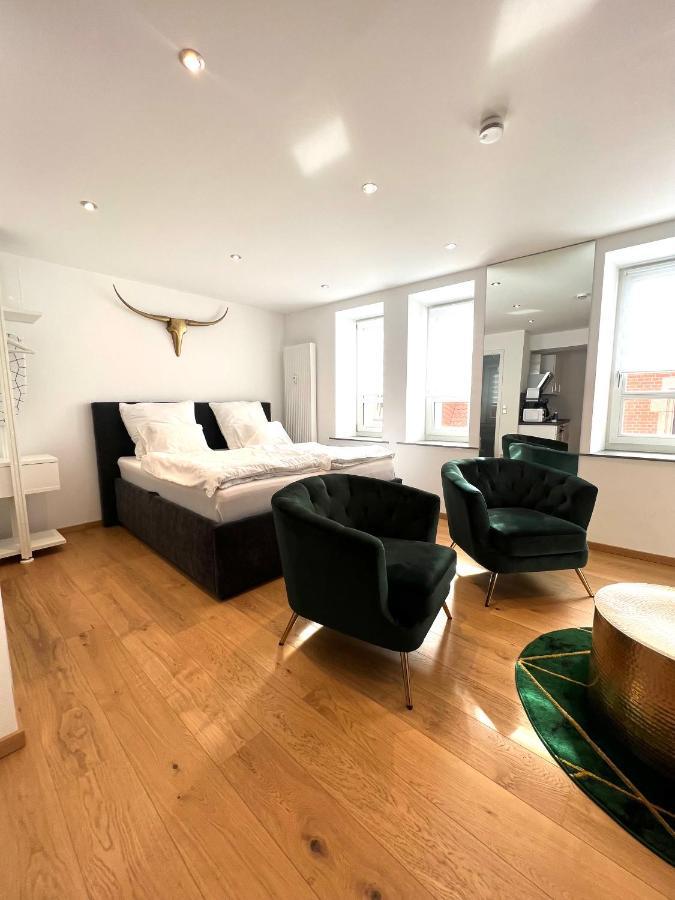 Apartment Centre